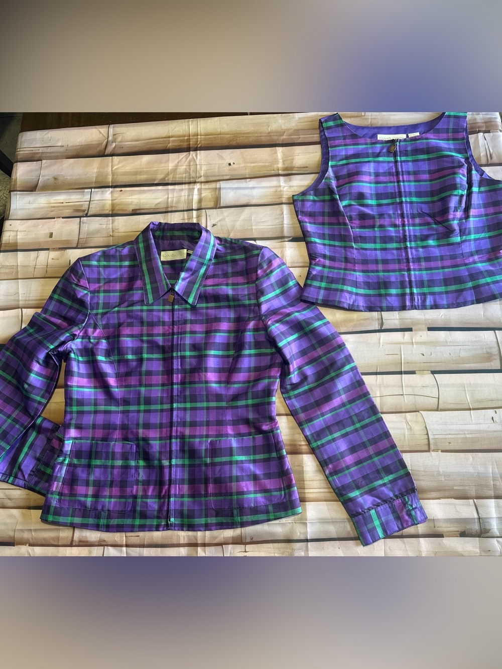 Dana Buchman 100% Silk Plaid 2 Piece Jacket & Top Set Size 12 Purple Green